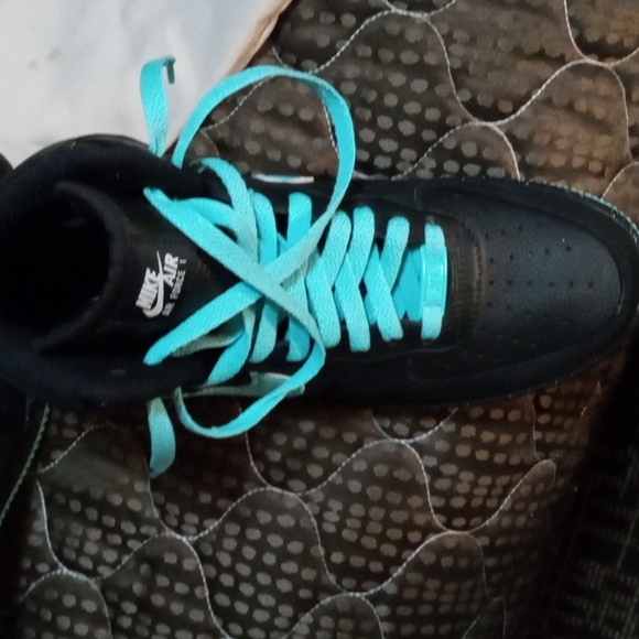 Bi sex shoes brand new never worn - Picture 2 of 3